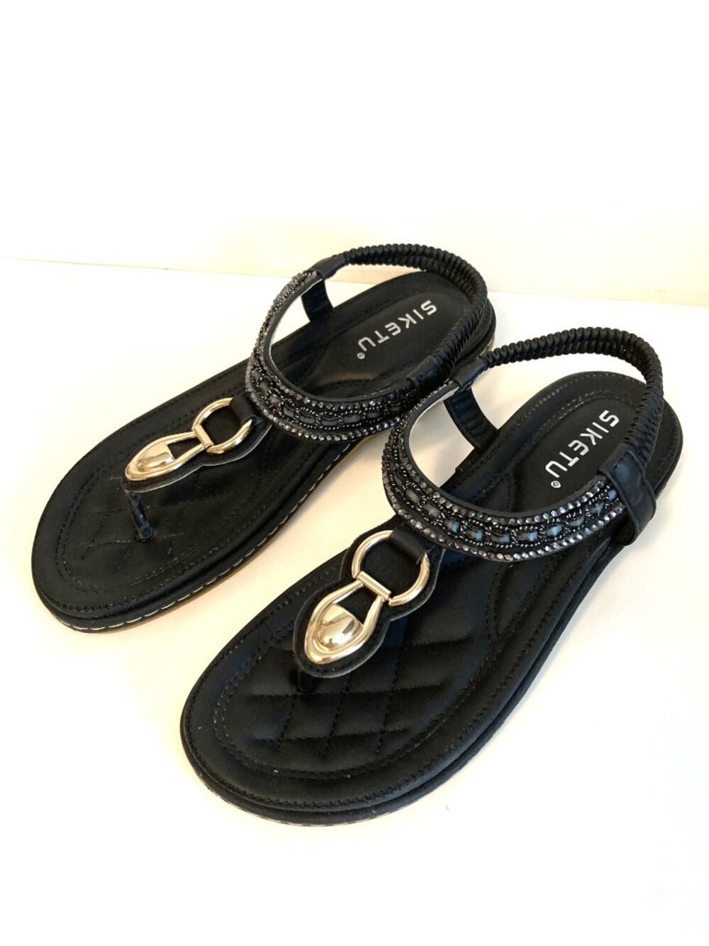 Siketu Black Embellished T-strap Flexible Sole Sandals Size 9